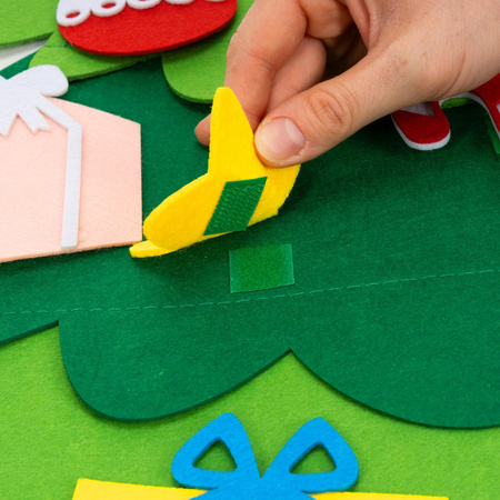 Choinka 93 cm z zawieszkami 25 szt. ozdoba świąteczna na ścianę, filc multikolor