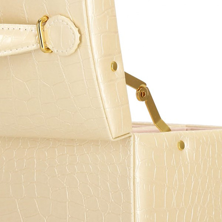 Kuferek, szkatułka na biżuterię 17,5x14x12,5 cm ecru z szufladami i lusterkiem