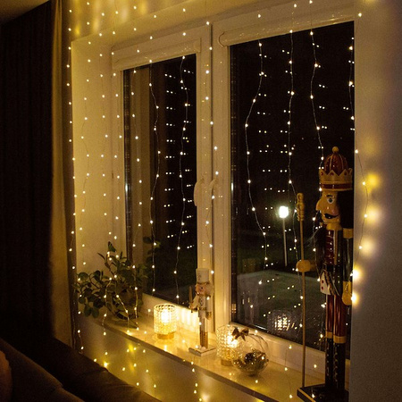 Kurtyna świetlna ciepły biały 300 Led lampki wewnętrzne z programatorem USB