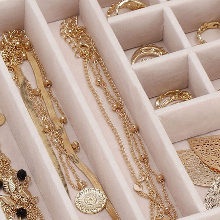 Kufer, szkatułka na biżuterię ekoskóra 26x26x8,5 cm czerwony z przegródkami