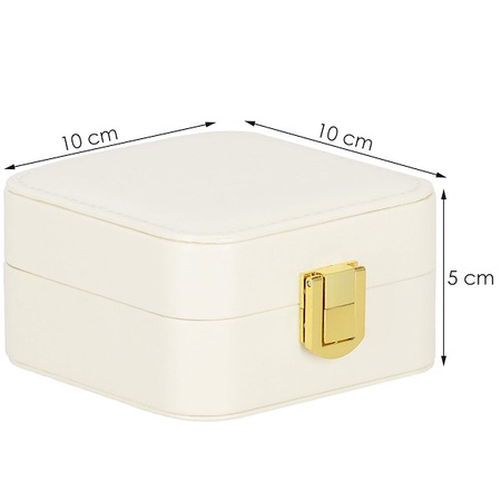 Kufer, szkatułka na biżuterię 10x10x5 cm kremowy z przegródkami ekoskóra