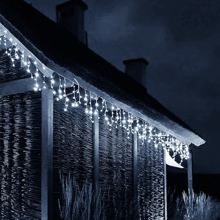Kurtyna świetlna 750 led girlanda, lampki zewnętrzne sople zimny biały + flash