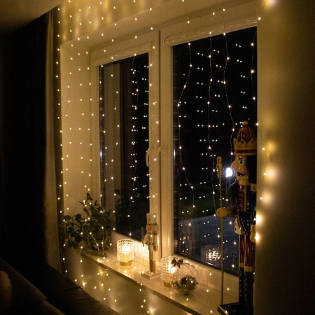 Kurtyna świetlna ciepły biały 300 Led lampki wewnętrzne z programatorem USB