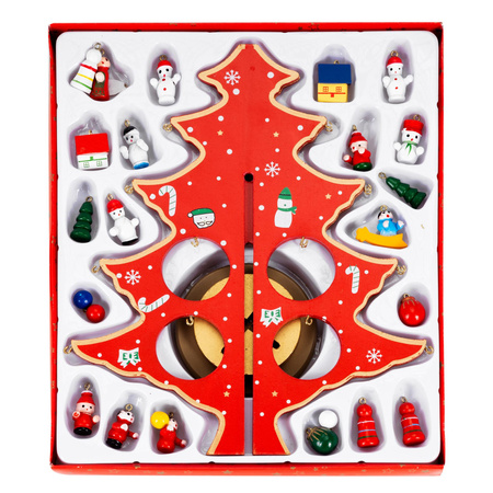 Choinka z drewna z figurkami 29 cm świąteczna dekoracja bożonarodzeniowa czerwona