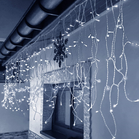 Kurtyna świetlna 300 led girlanda, lampki wewnętrzno-zewnętrzne sople zimny biały