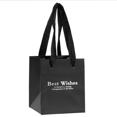 Wieczna róża z naszyjnikiem i pudełkiem prezentowym na dzień kobiet walentynki dla niej