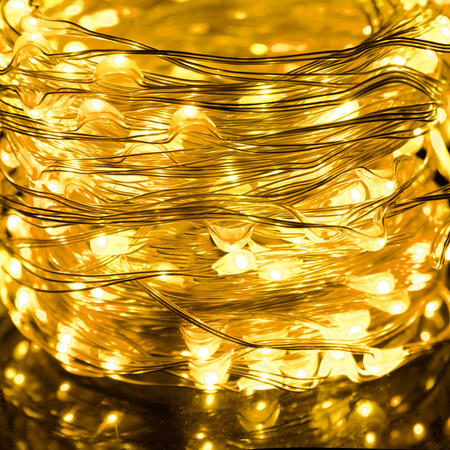 Lampki choinkowe 300 LED na prąd włosy anioła ciepły biały