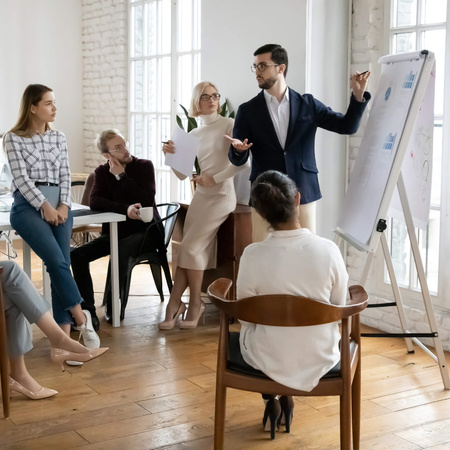 Biały papier do tablicy magnetycznej 50 kartek Flipchart 81x58 cm