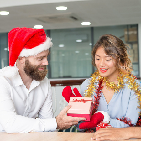 Czapka Mikołaja mikołajki czerwona