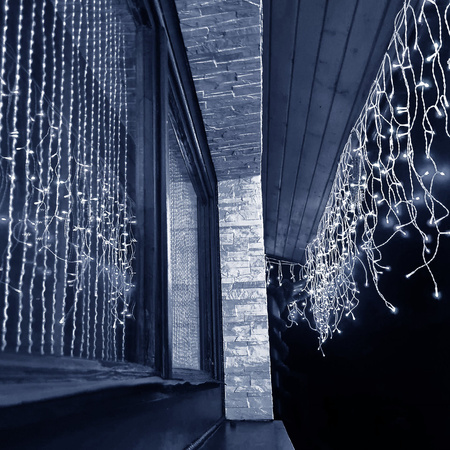 Kurtyna świetlna z pilotem 500 led girlanda, lampki wewnętrzno-zewnętrzne sople zimny biały