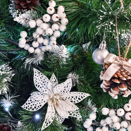 Choinka sztuczna 200 cm sosna diamentowa ośnieżona jak żywa