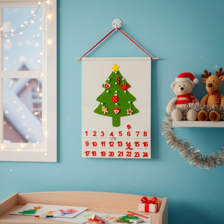 Kalendarz adwentowy na ścianę z 24 okienkami, ozdobami na choinkę, dekoracja świąteczna