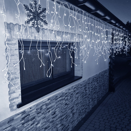 Kurtyna świetlna z pilotem 500 led girlanda, lampki wewnętrzno-zewnętrzne sople zimny biały